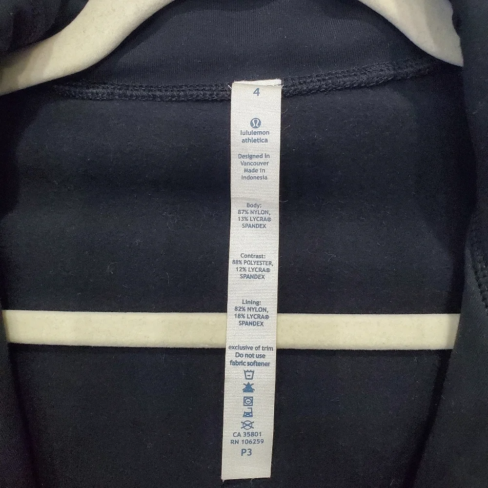 Lululemon Stride Jacket *BrushedBlack / White Coal Tinted Canvas Super Size 4